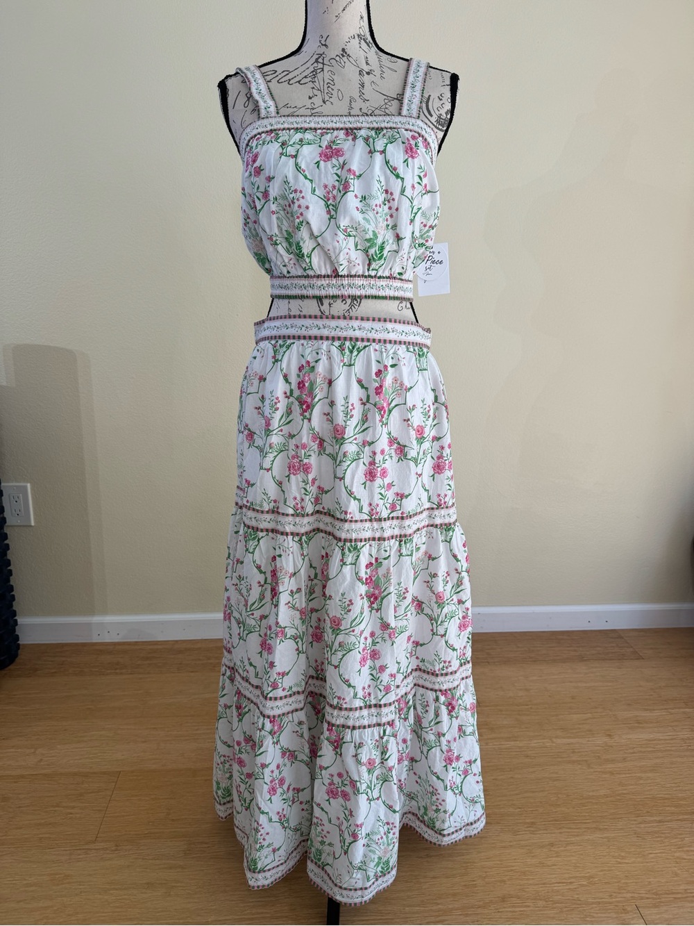Japna White Floral 2-Piece Tiered Maxi Skirt with Pink & Green Print Size M
